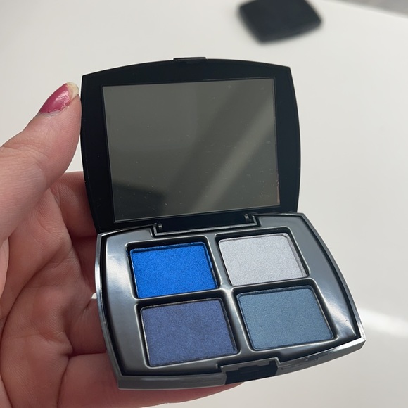 Brand new Lancôme 4 eyeshadow palette with mirror - Picture 3 of 5